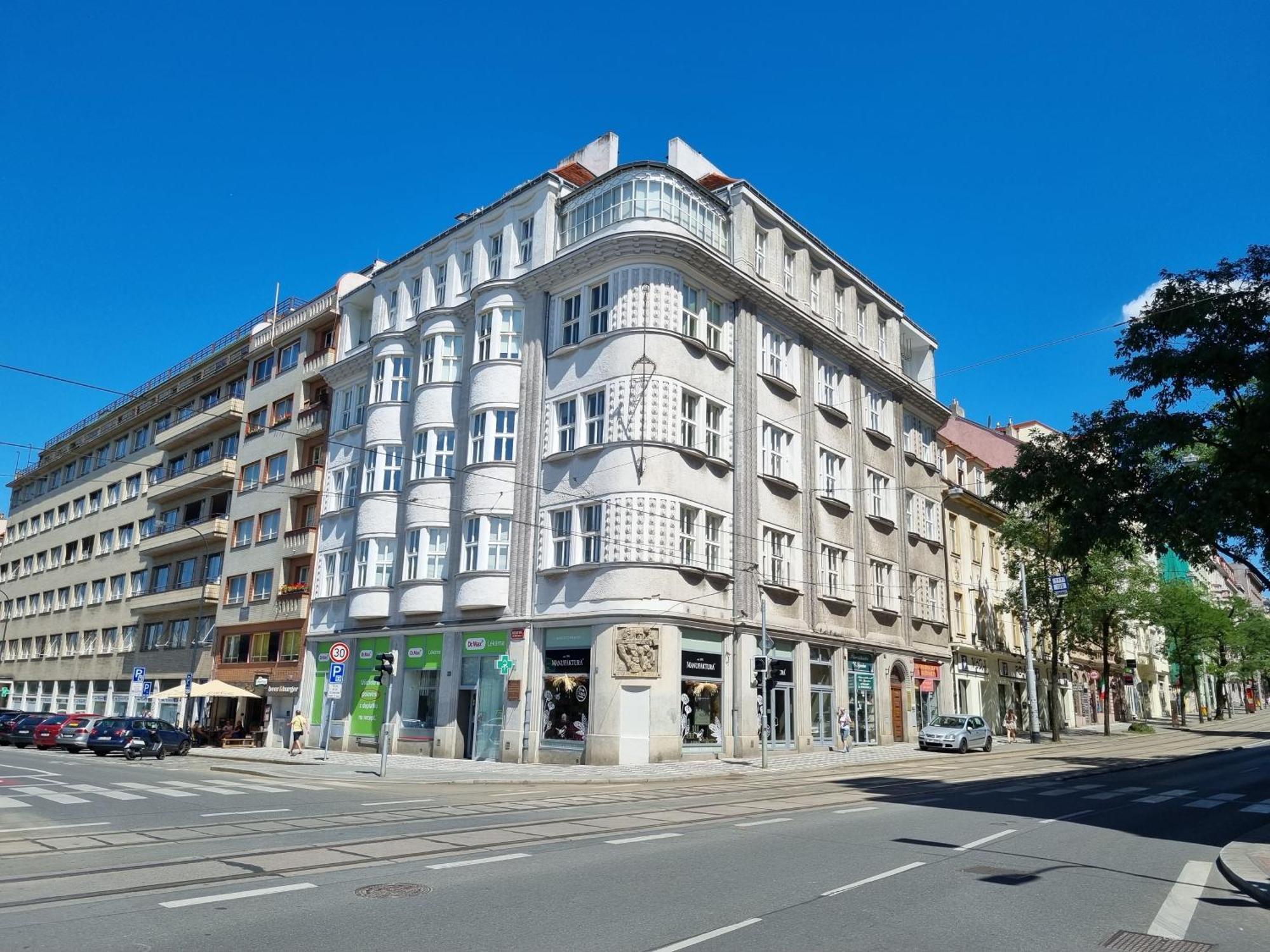 Oasis Apartments At Charles Square براغ المظهر الخارجي الصورة