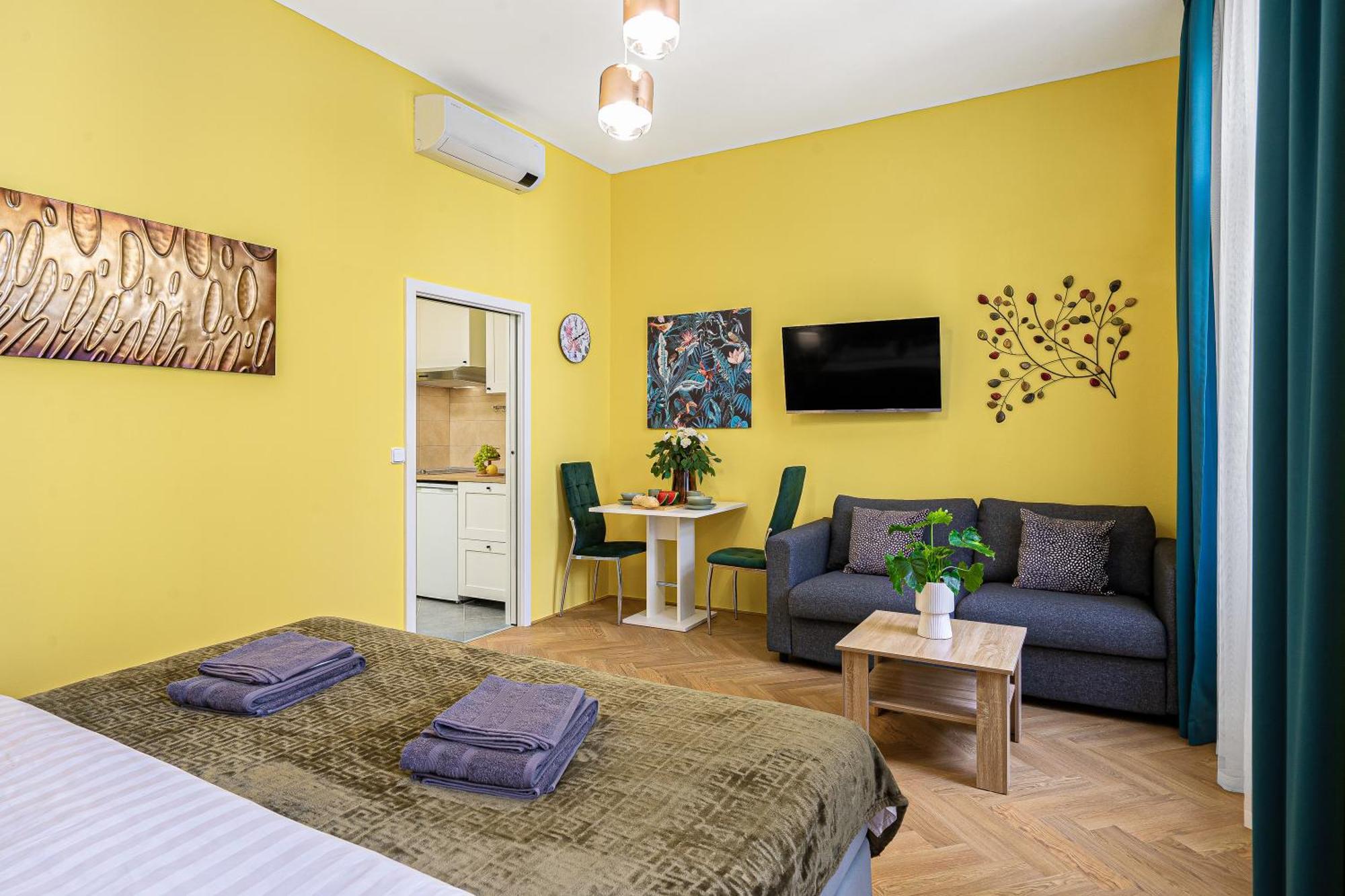 Oasis Apartments At Charles Square براغ المظهر الخارجي الصورة